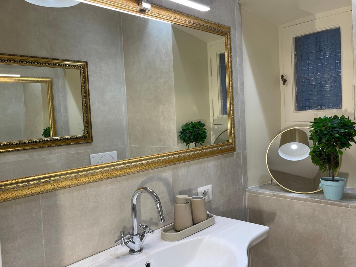 Spanish Steps Glamour & Sauna Luxury Apartment **** Roma Exterior foto
